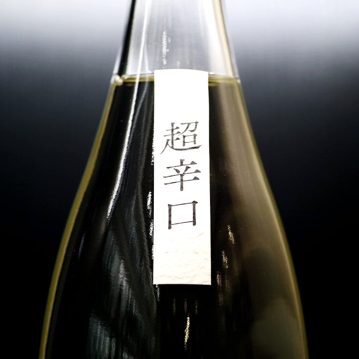[A831] Kakurei Tsuyukusa-iro 鶴齢 露草色 美山錦超辛口 原酒 青木酒造 新潟県 R7BY 1800ml